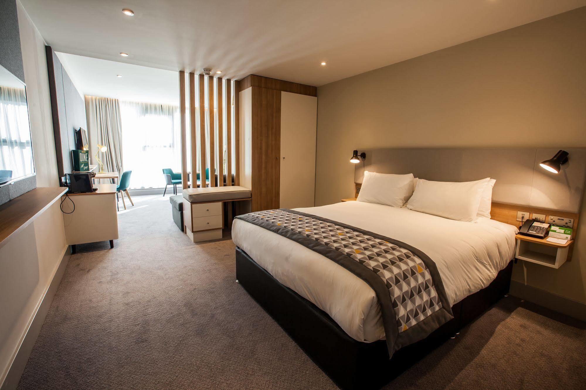 Holiday Inn Birmingham City By Ihg Hotel 4*